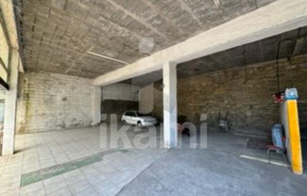 Bâtiment 500 m2 sur parcelle 21629 m2 et Terrain 2254 m2 - CAPDENAC