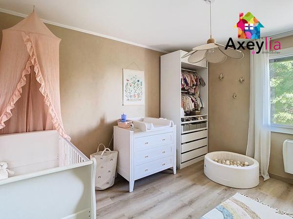 Saint-André-d'Apchon (42370) A VENDRE- SAINT-ANDRÉ D'APCHON- MAISON SUR TERRAIN DE 2005 M2