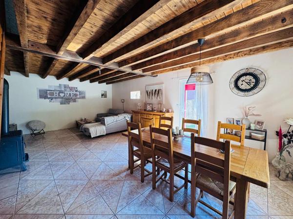 Jolie maison de ville à La Fermeté