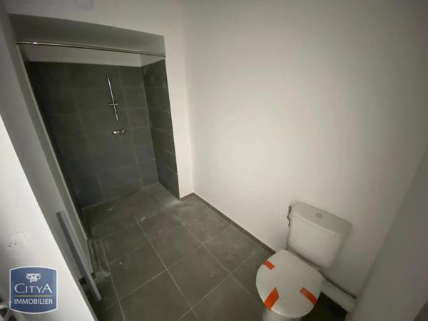 Appartement à louer 2 pièces 40.84m² Le Tampon (97430)
