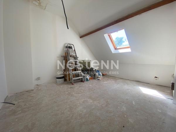 Maison située à Cerny offrant un fort potentiel ! 147 m2 habitable, 4 chambres, 3 pièces d'eau et sous-sol total