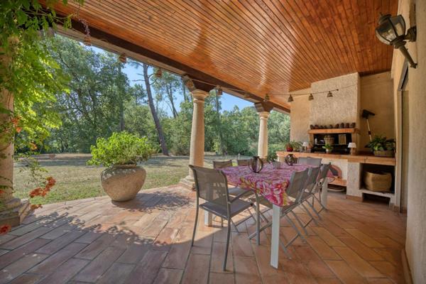 Demeure de prestige Ribaute Les Tavernes 8 pièce(s) 233 m2 terrain 9890 m2 constructible