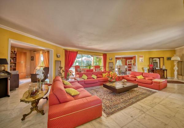 Demeure de prestige Ribaute Les Tavernes 8 pièce(s) 233 m2 terrain 9890 m2 constructible