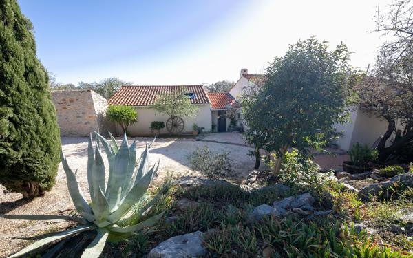 Maison à vendre    5 pièces •  Rivesaltes