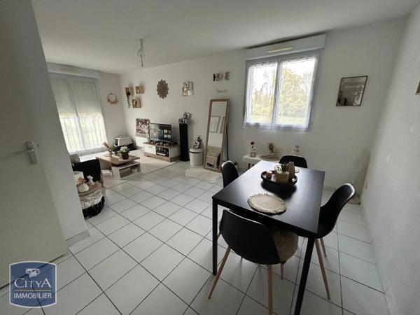 Appartement à louer 2 pièces 45.12m²
