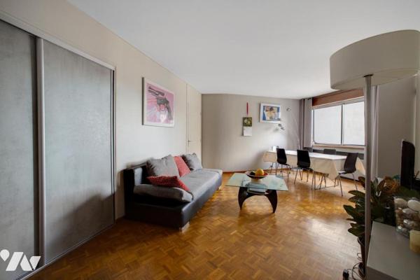 T2 lumineux Paris 15 – 7e étage, ascenseur, entre Seine & métro