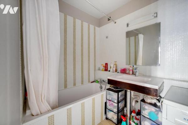 T2 lumineux Paris 15 – 7e étage, ascenseur, entre Seine & métro