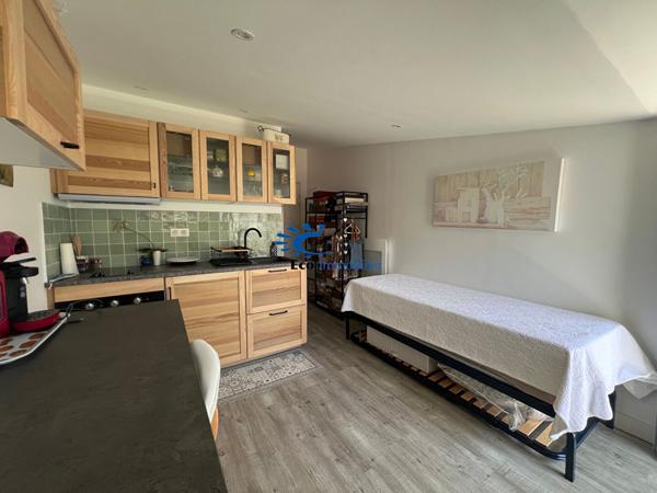 SAINT XANDRE MAISON TYPE LONGERE DE PLAIN-PIED 2 CHAMBRES + STUDIO + GARAGE + JARDIN  Saint xandre