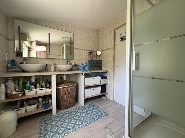 SAINT XANDRE MAISON TYPE LONGERE DE PLAIN-PIED 2 CHAMBRES + STUDIO + GARAGE + JARDIN  Saint xandre