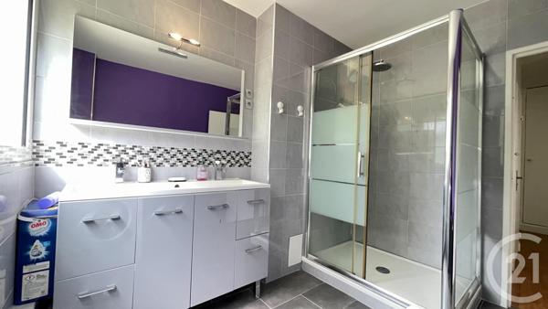 Appartement F4 à vendre  4 pièces - 72,02 m2 ECOUEN - 95