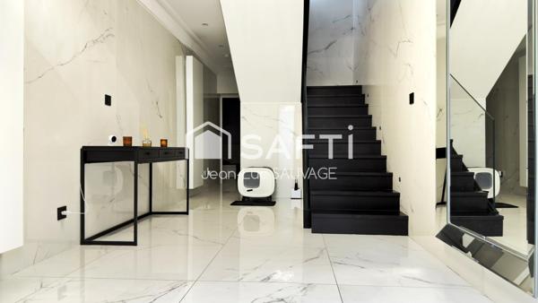 Maison atypique esprit Loft - 160 m2 - 4 ch + Garage