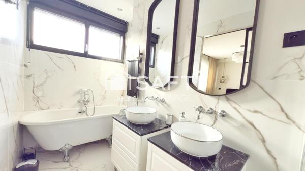 Maison atypique esprit Loft - 160 m2 - 4 ch + Garage