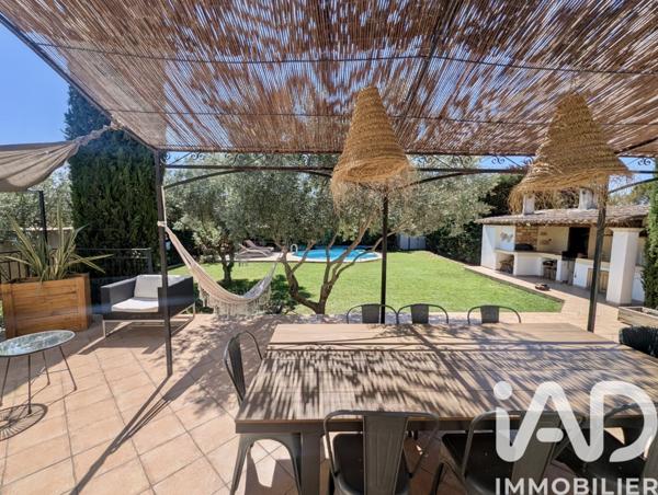 Maison à vendre 5 pièces 102 m² Saint-Maximin-la-Sainte-Baume