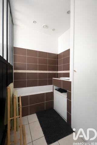 Maison à vendre 5 pièces 102 m² Saint-Maximin-la-Sainte-Baume