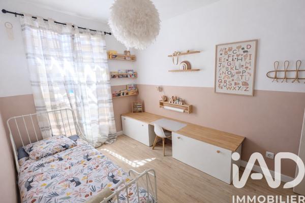 Maison à vendre 5 pièces 102 m² Saint-Maximin-la-Sainte-Baume