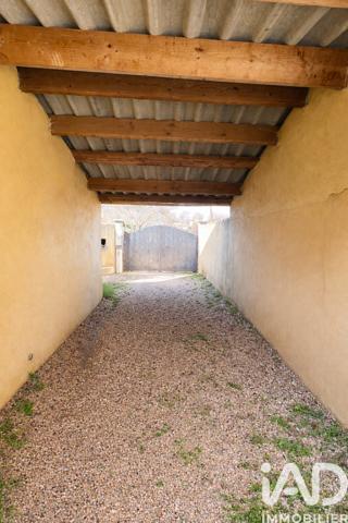 Maison à vendre 5 pièces 102 m² Saint-Maximin-la-Sainte-Baume