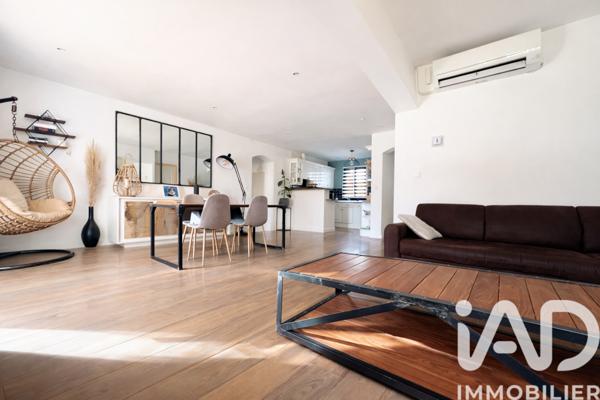 Maison à vendre 5 pièces 102 m² Saint-Maximin-la-Sainte-Baume