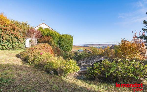 Maison à vendre    4 pièces • 222,53 m2 Châtillon-sur-Marne