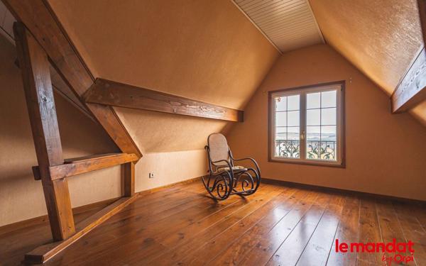 Maison à vendre    4 pièces • 222,53 m2 Châtillon-sur-Marne