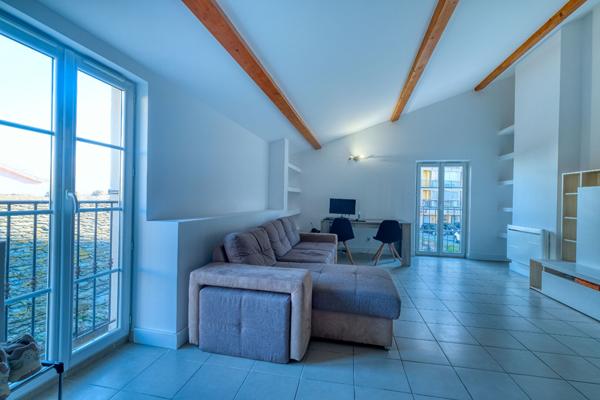 Appartement Bastia 2 pièces 57 m2 - Bastia sud - vue mer 