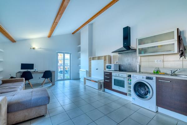 Appartement Bastia 2 pièces 57 m2 - Bastia sud - vue mer 