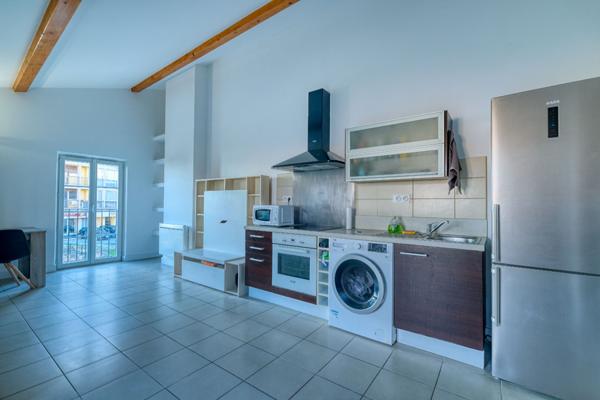 Appartement Bastia 2 pièces 57 m2 - Bastia sud - vue mer 