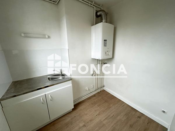 Location Appartement 2 pièces 37.86 m² - 158 BOULEVARD DES POILUS Nantes 44000