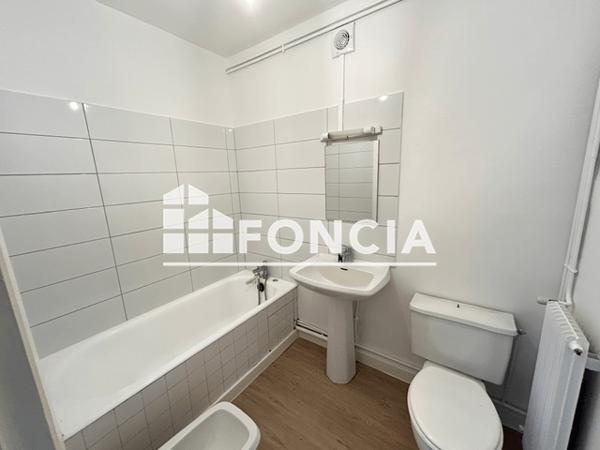 Location Appartement 2 pièces 37.86 m² - 158 BOULEVARD DES POILUS Nantes 44000