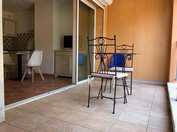 Appartement à vendre 1 pièces GREOUX LES BAINS (04)