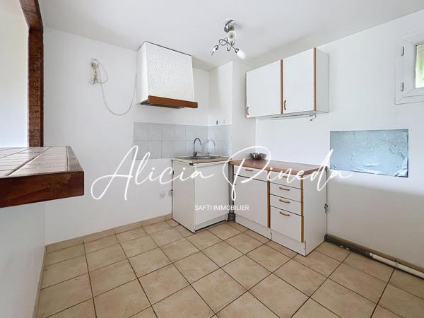 Duplex offrant un beau potentiel de personnalisation