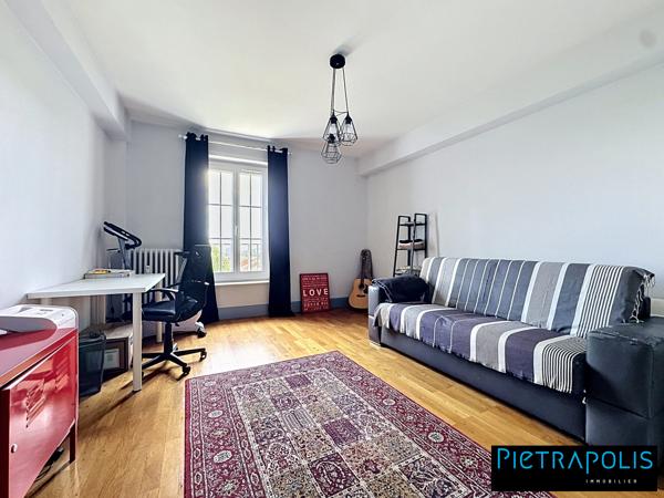 T4 de 152m2 + Loggia + Garage avec très grande pièce de vie