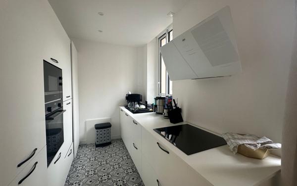 Appartement à vendre    3 pièces • 70 m2 Grenoble