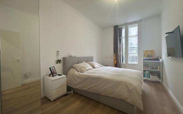 Appartement à vendre    3 pièces • 70 m2 Grenoble