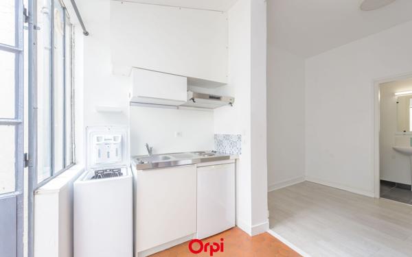 Appartement à louer    1 pièce •  La Rochelle