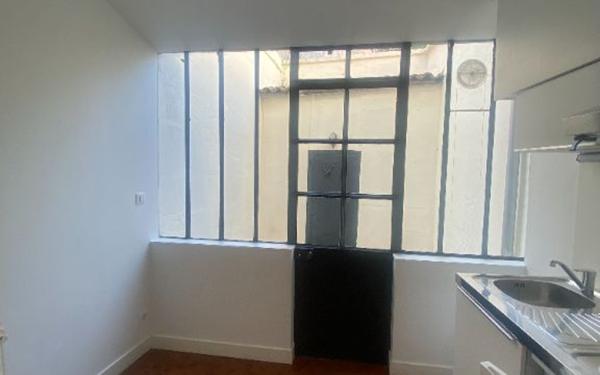 Appartement à louer    1 pièce •  La Rochelle