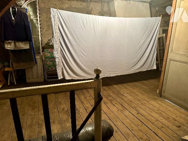 Vente en viager.

Dans le centre de GOURNAY EN BRAY, maison de ville de 80m2 avec son jardin.