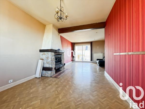 Maison 5 pièces de 105 m² à Paron (89100)