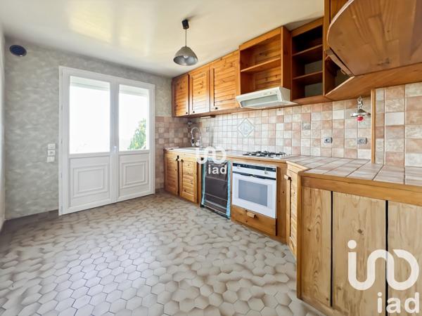 Maison 5 pièces de 105 m² à Paron (89100)