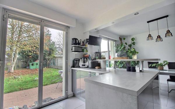 Maison à vendre    6 pièces • 127 m2 Savigny-sur-Orge