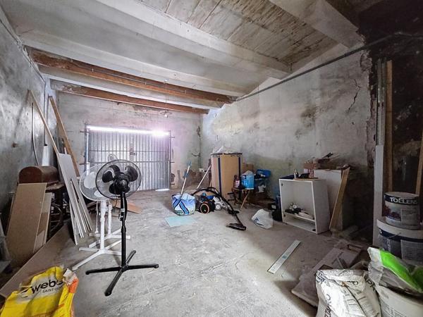 Immeuble de rapport entièrement rénové avec garage