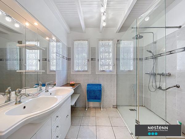 Maison Sainte Livrade Sur Lot 5 pièce(s) 140 m2