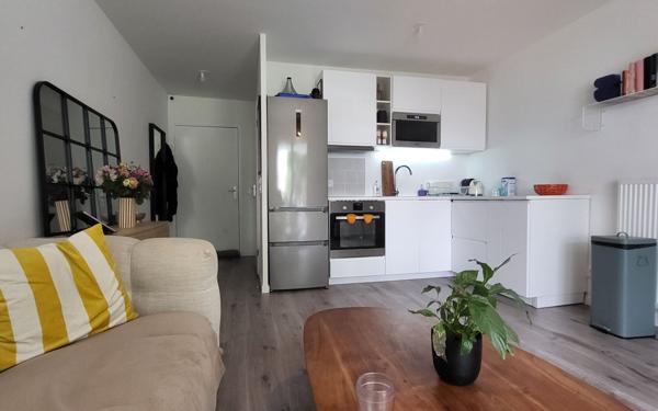 Appartement à louer    2 pièces • 40 m2 Poissy