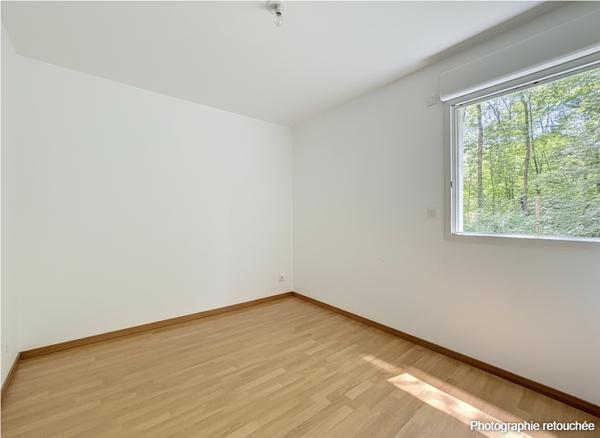 APPARTEMENT T4 AVEC JARDIN - 2 PLACES DE STATIONNEMENT