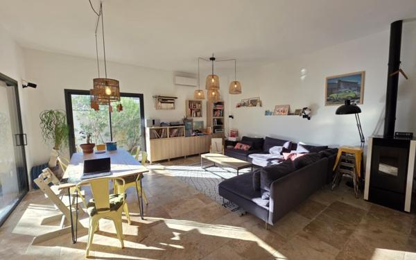 Maison à vendre    4 pièces •  Montfavet - Avignon