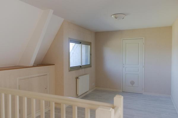 Maison de 6 chambres avec jardin