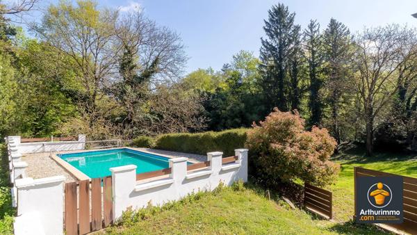 Vente Maison 7 pièces 170 m2 à Saint-Genis-Laval