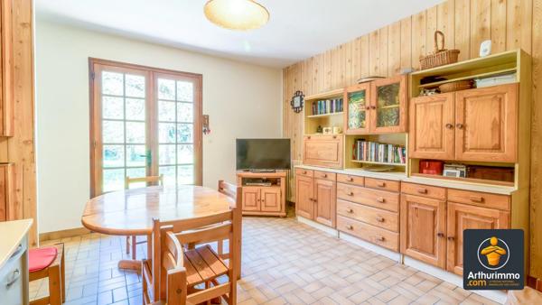 Vente Maison 7 pièces 170 m2 à Saint-Genis-Laval