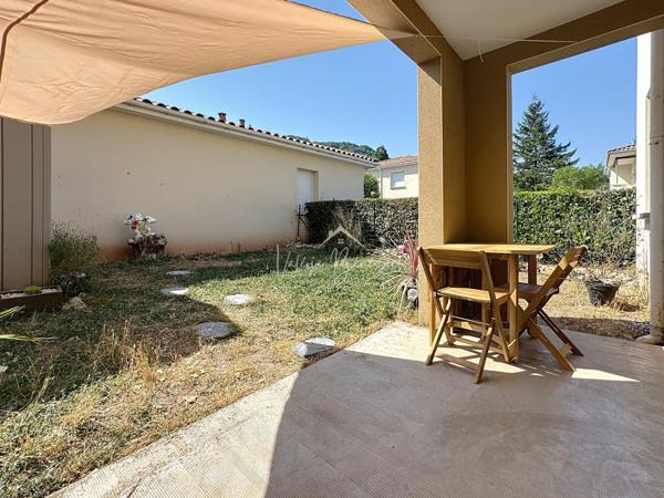 Saint-Affrique (12400) Appartement T2 RDC avec terrasse et jardin à ST AFFRIQUE