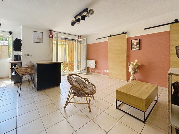 Saint-Affrique (12400) Appartement T2 RDC avec terrasse et jardin à ST AFFRIQUE