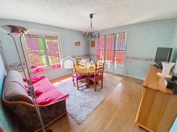 Maison 3 pièces avec garage, proche Sens!!